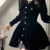 Élégance rétro et douceur ultime : la robe chemise velours qu'il vous faut !
