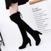 Osez l'allure chic et audacieuse avec ces cuissardes velours ultra tendance