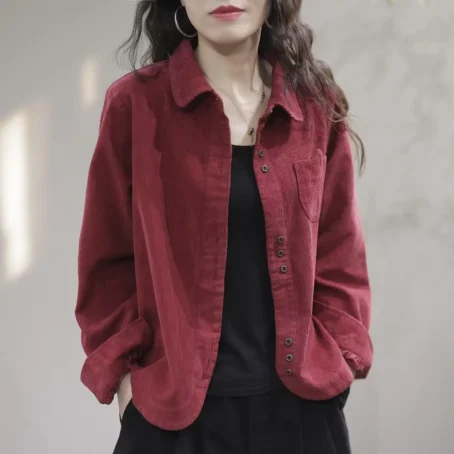 Élégance et confort : la surchemise velours côtelé femme pour un look chic et décontracté
